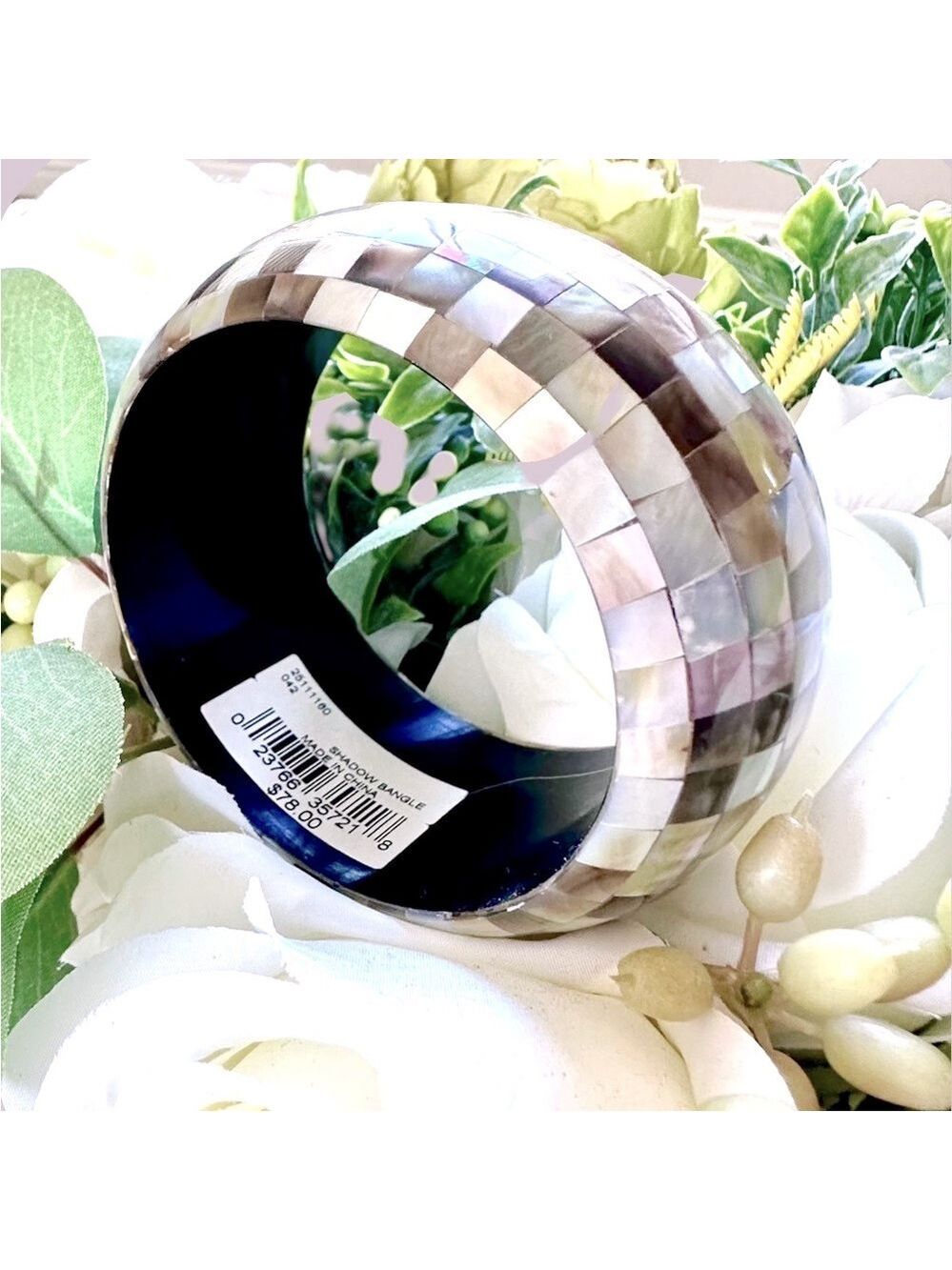 TOMMY BAHAMA | Sea Shell Mosaic Oversized Bangle | NWT​ $78 - Picture 4 of 8